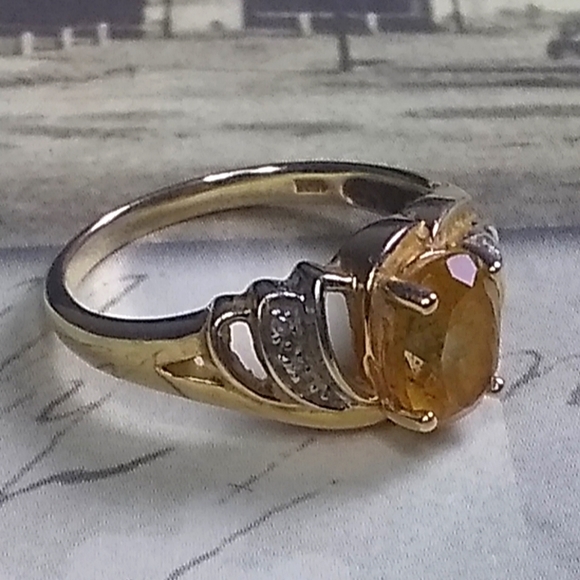 Solid 10KT Gold Yellow Citrine & Diamonds Ring Sz 7 - Picture 10 of 11